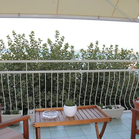 La Loggetta Appartamento Nel Cuore Di Anzio Exterior photo